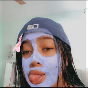 Meet your Posher, Georgina